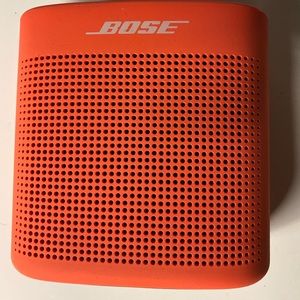 Bose color 2 Bluetooth speaker